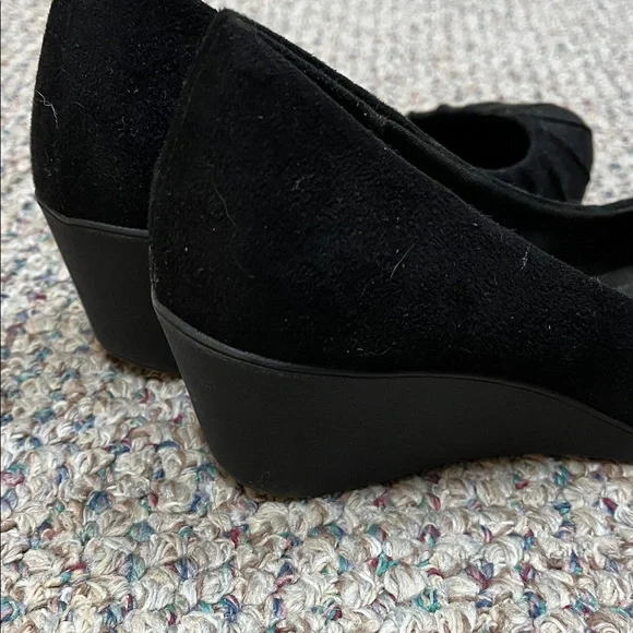 Dexflex Comfort Black Women's Wedges - Picture 3 of 5